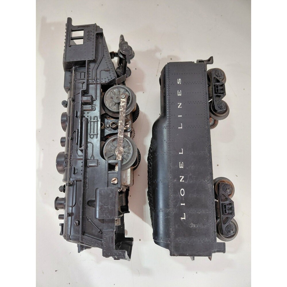 Marx 1666 O Gauge Model Railroad 2-4-2 Steam Engine w/Lionel Lines Tender (Read)